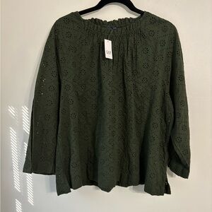 Gap Eyelet Three-Quarter Sleeve Top in olive green cotton NWT Size Large